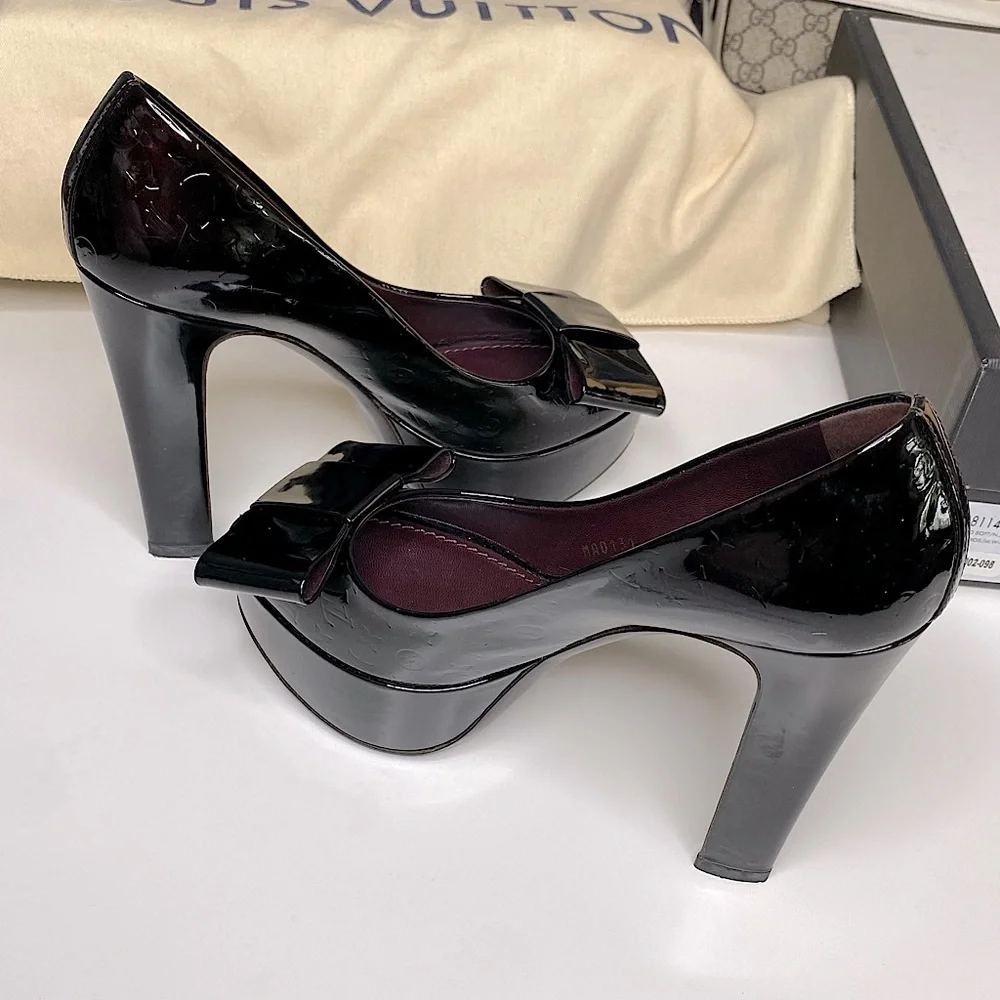 Louis Vuitton Monogram Vernis Lether Shoes - Picture 10 of 12